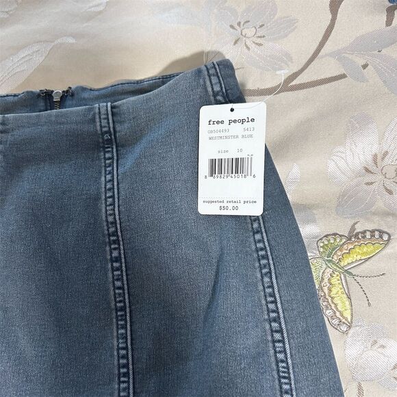 Free People Women's Gray Denim Mini Skirt Size M Casual Short - Picture 2 of 3